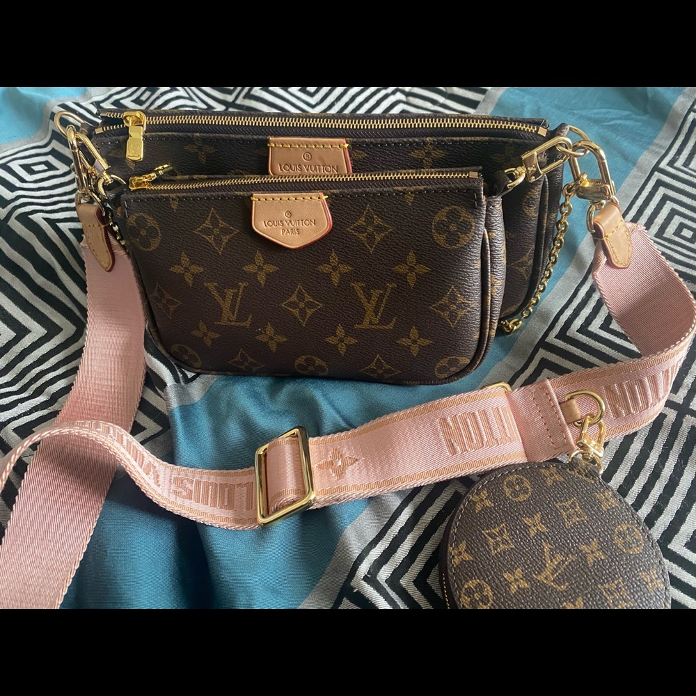 Louis Vuitton Multi Pochette